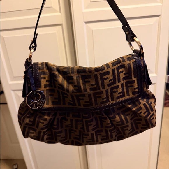 Fendi Zucca classic shoulder bag - Picture 5 of 7